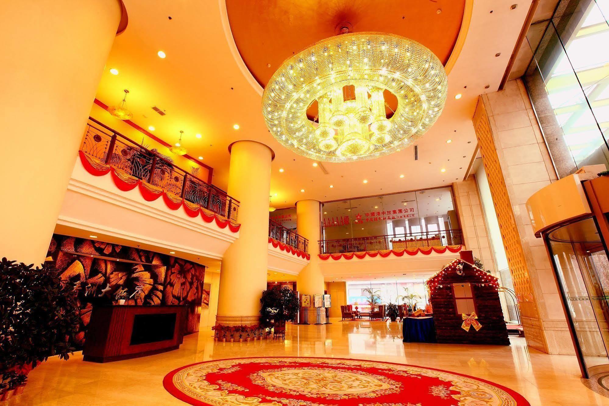Central Plaza Hotel Dalian Exterior photo